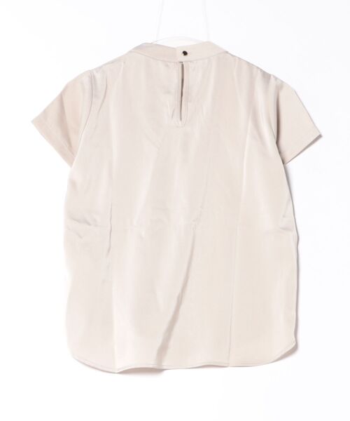 coca(coca)(コカ)の「【WEB限定セール】フロントタックブラウス(シャツ/ブラウス・レディース・ライトベージュ/ホワイト・S/M/L)」の3枚目の写真