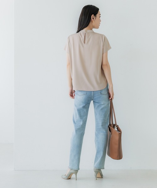 coca(coca)(コカ)の「【WEB限定セール】フロントタックブラウス(シャツ/ブラウス・レディース・ライトベージュ/ホワイト・S/M/L)」の12枚目の写真