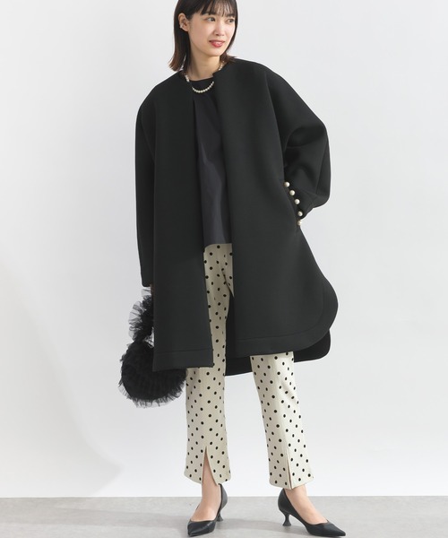 PICCIN PERLA（ピッチンペルラ）の「パールポケットコート（ノーカラーコート・レディース・ブラック/チャコールグレー/ネイビー/オフホワイト・M）」の6枚目の写真