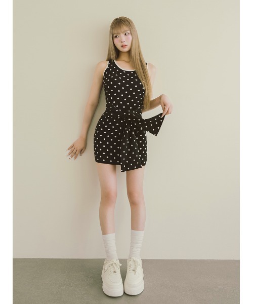 Darich(ダーリッチ)の「ウエストマークドットニットミニワンピース(ワンピース・レディース・グレー/ブラック/アイボリー・FREE/FL)」の4枚目の写真