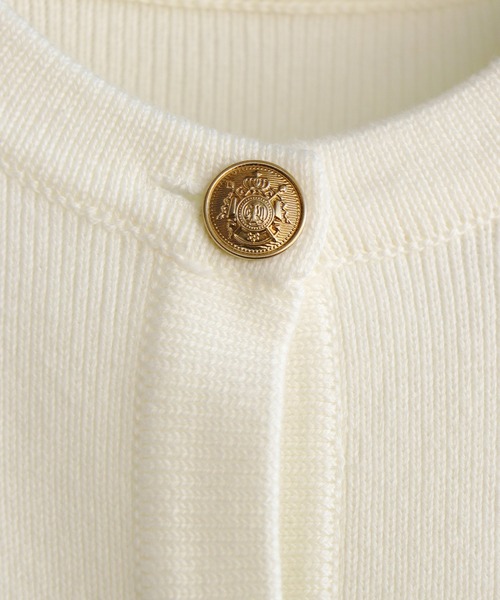 MISCH MASCH（ミッシュマッシュ）の「WEB限定 金ボタンニットジャケット（カーディガン/ボレロ・レディース・グレー/ベージュ/ホワイト・ﾌﾘ-）」の6枚目の写真