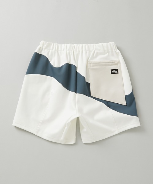 GUACAMOLE(ガカモレ)の「WAVY PANELING SHORT(Tシャツ/カットソー・メンズ・ホワイト系その他・MEDIUM/SMALL/LARGE/X-LARGE)」の4枚目の写真