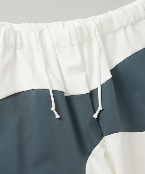 GUACAMOLE(ガカモレ)の「WAVY PANELING SHORT(Tシャツ/カットソー・メンズ・ホワイト系その他・MEDIUM/SMALL/LARGE/X-LARGE)」の5枚目の写真