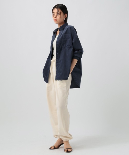 BAYFLOW（ベイフロー）の「2WAYコーデュロイシャツ（シャツ/ブラウス・レディース・ナチュラル/ブルー/チャコール/サーモンピンク・MEDIUM/SMALL）」の6枚目の写真