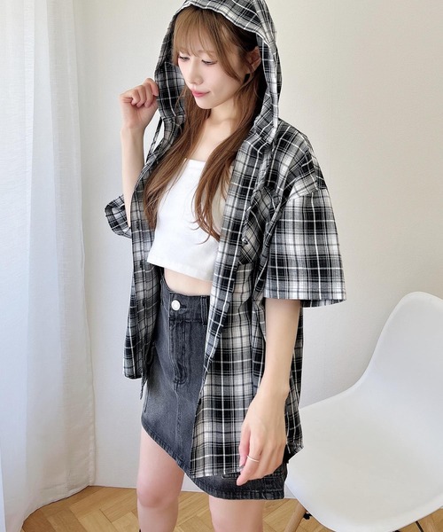 INGNI（イング）の「フードチェックBIG半袖シャツ（シャツ/ブラウス・レディース・ブラウン系その他2/ブラック系/ネイビー系2・M）」の4枚目の写真