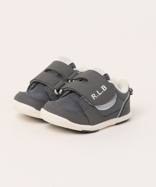 ASBee(アスビー)の「R.L.B アール・エル・ビー ベビー ワンベルトシューズ 子供靴 キッズスニーカー ストラップ(スニーカー・キッズ・アイボリー/オリーブ/ピンク系その他/ブラウン/ダークグレー・12.5cm/13.0cm/13.5cm/14.0cm/14.5cm/15.0cm/15.5cm/16.0cm)」の2枚目の写真