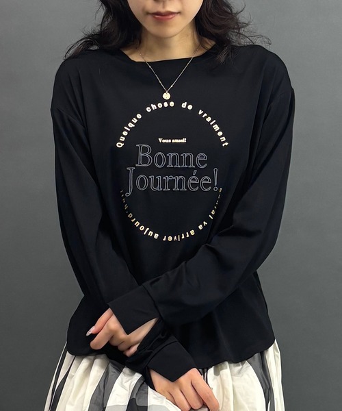 NICOLE white(ニコルホワイト)の「ロゴロングTシャツ(Tシャツ/カットソー・レディース・その他4/その他1/その他2/その他3・FREE)」の4枚目の写真
