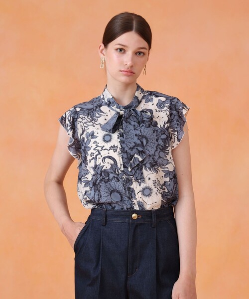 コンスティレーションプリントボウタイブラウス（シャツ/ブラウス