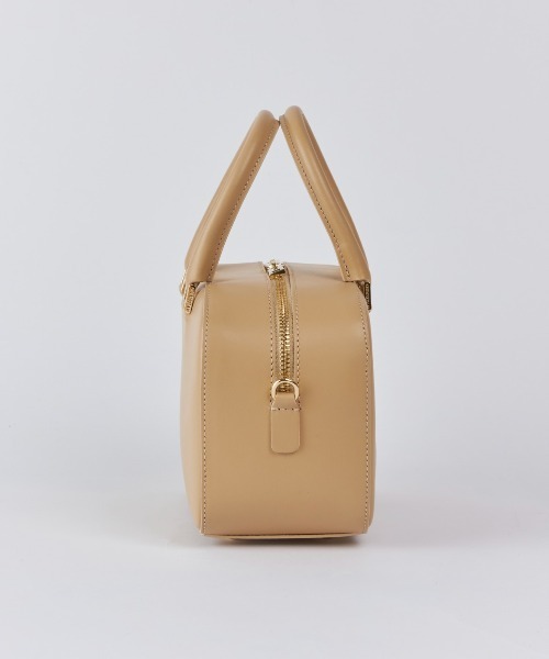 CHRISTIAN VILLA（クリスチャンヴィラ）の「【別注アイテム】スムースレザー使用 ミニボストンバッグ《CHRISTIAN VILLA》（ハンドバッグ・レディース・グレイッシュベージュ/ベージュ・フリー）」の11枚目の写真