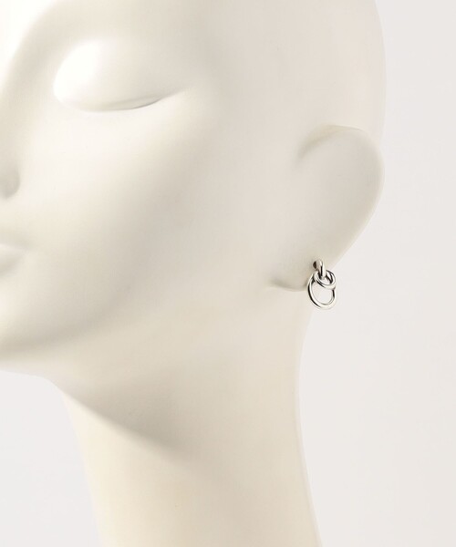 PHILIPPE AUDIBERT(フィリップ オーディベール)の「【別注】PHILIPPE AUDIBERT Double Circle ピアス(ピアス(両耳用)・レディース・シルバー・FREE)」の5枚目の写真
