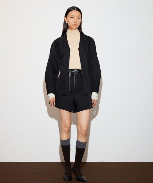 THINGS THAT MATTER(シングス ザット マター)の「DOUBLE KNIT SHORT PANTS / ダブルニットショートパンツ(その他パンツ・レディース・グレー/ブラック・1/2)」の6枚目の写真