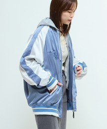 CONVERSE TOKYO（コンバーストウキョウ）の「SATIN OVERSIZE SOUVENIR JACKET（スカジャン・メンズ）」