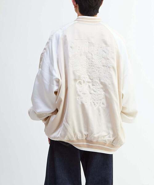 セール】SATIN OVERSIZE SOUVENIR JACKET（スカジャン）｜CONVERSE