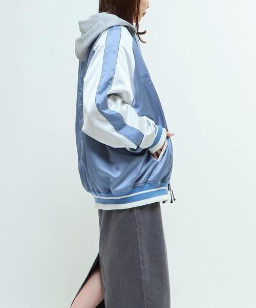 SATIN OVERSIZE SOUVENIR JACKET（スカジャン）｜CONVERSE TOKYO