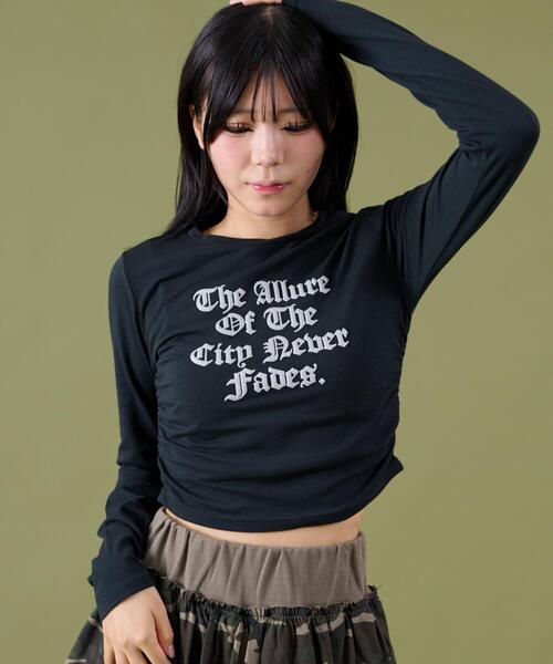 dispark（ディスパーク）の「DISPARK/【25年秋冬新作】サイドギャザーレターロゴロンT（Tシャツ/カットソー・レディース・ブラック/ホワイト・FREE）」の2枚目の写真