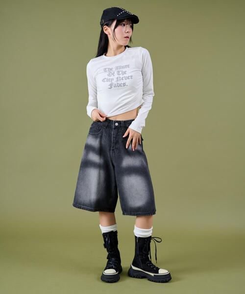 dispark（ディスパーク）の「DISPARK/【25年秋冬新作】サイドギャザーレターロゴロンT（Tシャツ/カットソー・レディース・ブラック/ホワイト・FREE）」の3枚目の写真