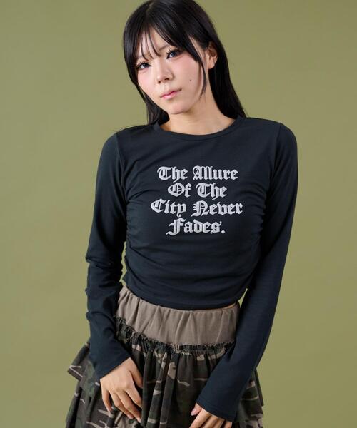 dispark（ディスパーク）の「DISPARK/【25年秋冬新作】サイドギャザーレターロゴロンT（Tシャツ/カットソー・レディース・ブラック/ホワイト・FREE）」の9枚目の写真