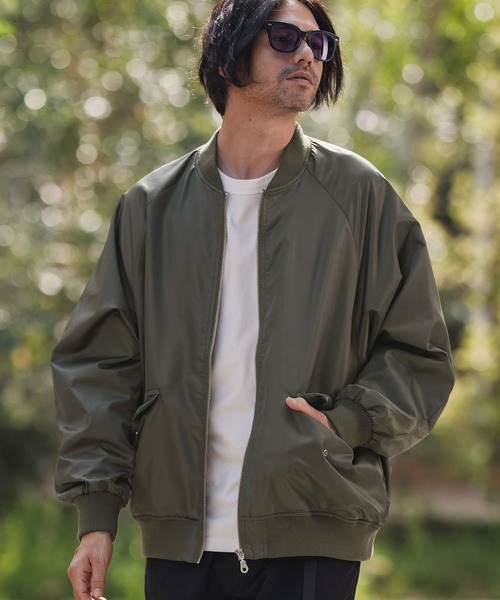 CAMBIO(カンビオ)の「mj11136-ナイロンラグランスリーブボンバーブルゾン(ミリタリージャケット・メンズ・オリーブ/ブラック/グレー・M/L/XL)」の8枚目の写真