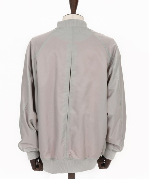 mj11136-ナイロンラグランスリーブボンバーブルゾン（ミリタリー