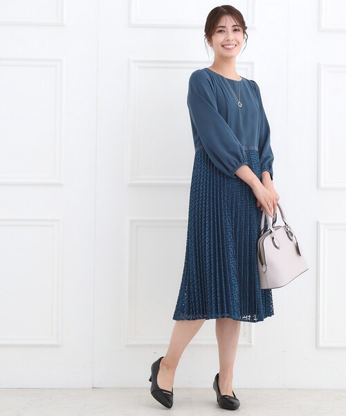 Reflect(リフレクト)の「【SS-4Lサイズ】シフォン×幾何柄レースプリーツワンピース(ワンピース・レディース・ネイビー/ブルー系その他/ブラック・13/11/09/07/05/17/15 )」の17枚目の写真