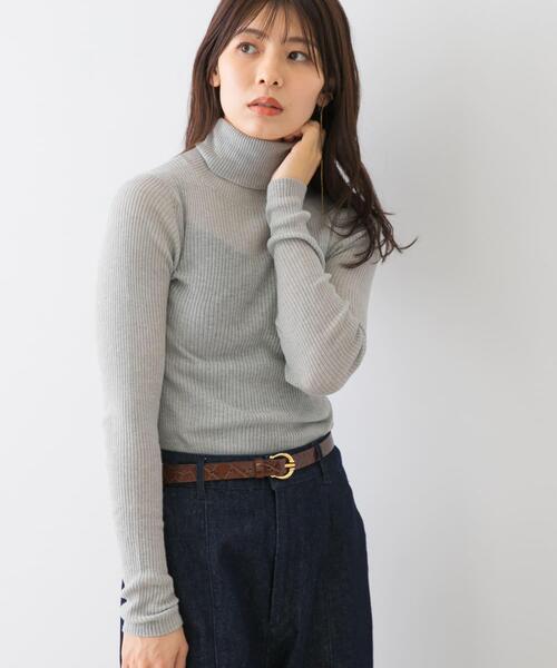 URBAN RESEARCH ROSSO WOMEN(アーバンリサーチ ロッソ)の「F by ROSSO ウォッシャブルシアーリブタートルニット(ニット/セーター・レディース・ライトグレー/ブラック/レッド/ブラウン・FREE)」の6枚目の写真