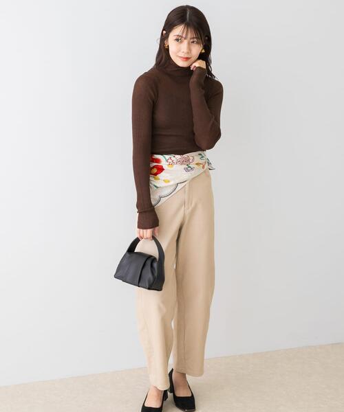 URBAN RESEARCH ROSSO WOMEN(アーバンリサーチ ロッソ)の「F by ROSSO ウォッシャブルシアーリブタートルニット(ニット/セーター・レディース・ライトグレー/ブラック/レッド/ブラウン・FREE)」の15枚目の写真