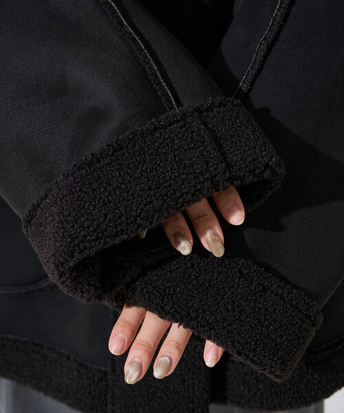 FREAK'S STORE（フリークスストア）の「限定展開　ムートン スタンド カラーコート（ムートンコート・レディース・ブラック/グレー/ベージュ・ﾌﾘ-）」の9枚目の写真