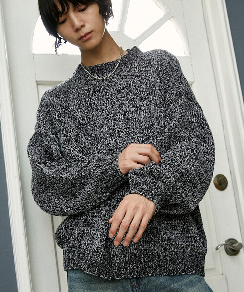 PUBLUX(パブリュクス)の「PUBLUX/パブリュクス モールヤーンクルーネックニット(限定展開)(ニット/セーター・メンズ・オレンジ/ブラック・SMALL/MEDIUM/LARGE)」の17枚目の写真