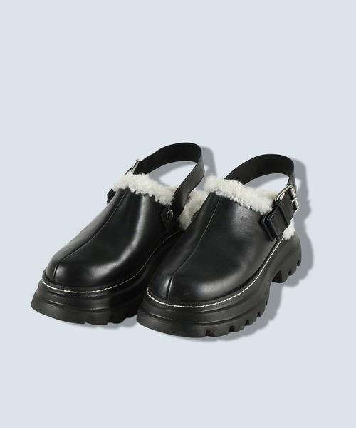 【値下げ】OMMO／VOLUME HEAD SABOT BOOTS ブラック VOLUME HEAD BOA STRAP SABOT（スリッポン）｜OMMO（オーエムエムオー