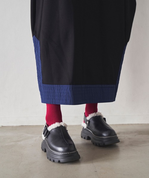 OMMO(オーエムエムオー)の「VOLUME HEAD BOA STRAP SABOT(スリッポン・レディース・ブラック・36/37/38)」の5枚目の写真