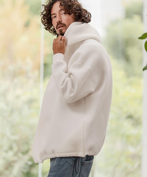 CAMBIO（カンビオ）の「mpa3979-ボンディングハイネックボタンプルパーカー（パーカー・メンズ・ホワイト/グレイッシュベージュ/ブラック・M/L/XL）」の12枚目の写真