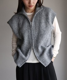 ハイネック ニット ジップアップ」に該当するレディースのベスト