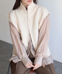 ハイネック ニット ジップアップ」に該当するレディースのベスト