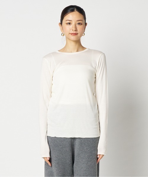 HELIOPOLE(エリオポール)の「【smooth skin series】CASHCOTTON CREW(Tシャツ/カットソー・レディース・アイボリー/ブラック/サックスブルー/ベージュ・38)」の12枚目の写真