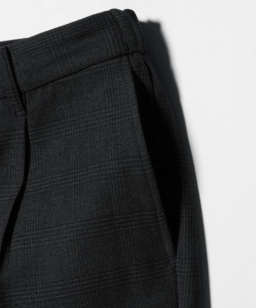 A DAY IN THE LIFE UNITED ARROWS（アデイインザライフユナイテッドアローズ）の「ウールライク パターン 1プリーツ イージーパンツ＜A DAY IN THE LIFE＞（スラックス・メンズ・ダークグレー/モカ/ブラック・L/S/M）」の20枚目の写真