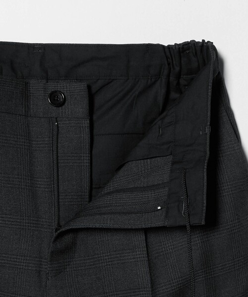 A DAY IN THE LIFE UNITED ARROWS（アデイインザライフユナイテッドアローズ）の「ウールライク パターン 1プリーツ イージーパンツ＜A DAY IN THE LIFE＞（スラックス・メンズ・ダークグレー/モカ/ブラック・L/S/M）」の22枚目の写真