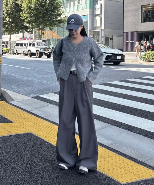 COLONY 2139（コロニートゥーワンスリーナイン）の「ウール混ブークレWジップカーディガン（カーディガン/ボレロ・レディース・ブラック/アイボリー/ブラウン/グレー・FREE）」の21枚目の写真