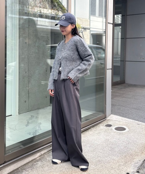 COLONY 2139（コロニートゥーワンスリーナイン）の「ウール混ブークレWジップカーディガン（カーディガン/ボレロ・レディース・ブラック/アイボリー/ブラウン/グレー・FREE）」の22枚目の写真