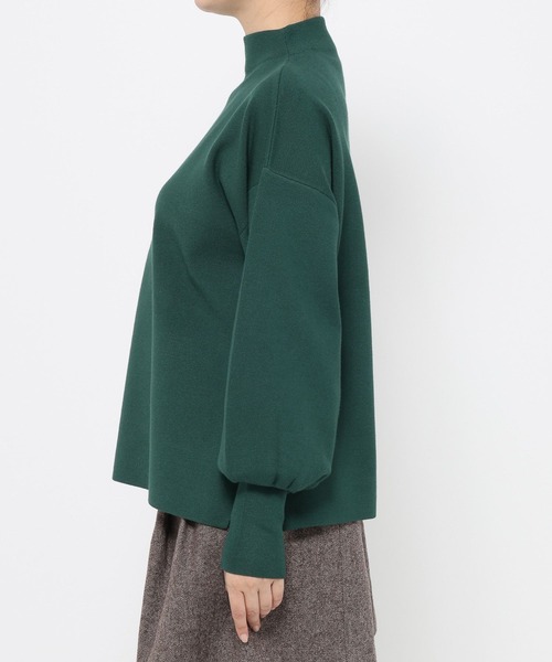 mysty woman(ミスティウーマン)の「袖ボリュームハイネックプルオーバー 611350(ニット/セーター・レディース・グレー/アイボリー/ブラック/グリーン/ブラウン/ライトブルー・FREE)」の12枚目の写真