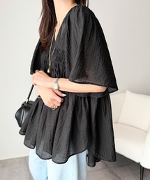 classicalelf（クラシカルエルフ）の「ふんわり、華奢見え。シャーリング切替フレアスリーブシアーブラウスチュニック(半袖)（シャツ/ブラウス）」