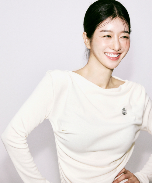 NICK&NICOLE(ニックアンドニコール)の「SHIRRING DRAPE BOAT NECK TOP_CREAM(Tシャツ/カットソー・レディース・その他・FREE)」の2枚目の写真