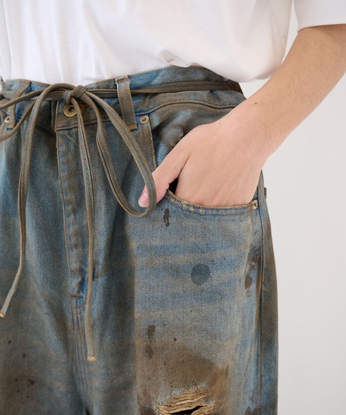 DISCOVERED（ディスカバード）の「【DISCOVERED】CRASH DENIM PANTS（デニムパンツ・メンズ・インディゴブルー/ブラック・1/3）」の10枚目の写真