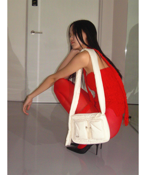 Kijun（キジュン）の「Pillow Cross Bag Cream（メッセンジャーバッグ・レディース・その他・OS）」の2枚目の写真