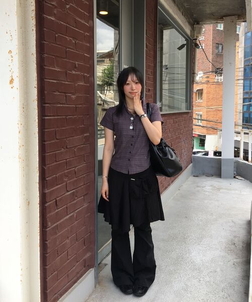 Miseki SEOUL(ミセキソウル)の「Pocket cargo bootscut pants BLACK(その他パンツ・レディース・その他・3/1/2)」の3枚目の写真