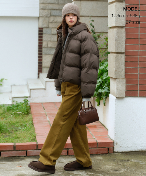 MUSINSA STANDARD WOMAN（ムシンサスタンダードウーマン）の「ウィメンズワイドコーデュロイパンツ[オリーブ]（その他パンツ・レディース・その他・30/24/25/26/27/28/29）」の2枚目の写真