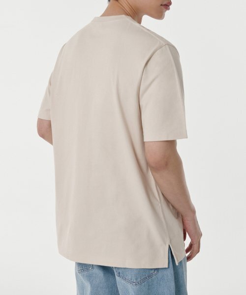 MUSINSA STANDARD（ムシンサスタンダード）の「レイヤードクルーネックTシャツ_通常丈 [エクリュ]（Tシャツ/カットソー・メンズ・その他・LARGE/X-LARGE/X-SMALL/SMALL/MEDIUM）」の3枚目の写真