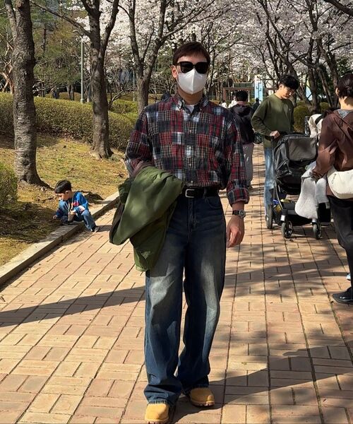 MUSINSA STANDARD（ムシンサスタンダード）の「ビッグブラシエクストラワイドデニムパンツ[ラスティブルー]（デニムパンツ・メンズ・その他・26/27/28/29/30/31/32/33/34/36/38/40/42）」の7枚目の写真