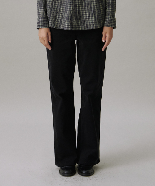 TTUDEMENT（トュードメント）の「COTTON FLARED PANTS_BLACK（その他パンツ・レディース・その他・LARGE/SMALL/MEDIUM）」の2枚目の写真