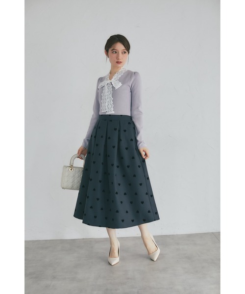 tocco closet(トッコ クローゼット)の「【ZOZO限定】ポケット付きフロッキーハートフレアスカート(スカート・レディース・グレー/ブラック・M)」の13枚目の写真