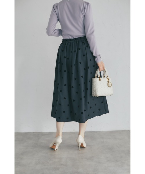 tocco closet(トッコ クローゼット)の「【ZOZO限定】ポケット付きフロッキーハートフレアスカート(スカート・レディース・グレー/ブラック・M)」の22枚目の写真